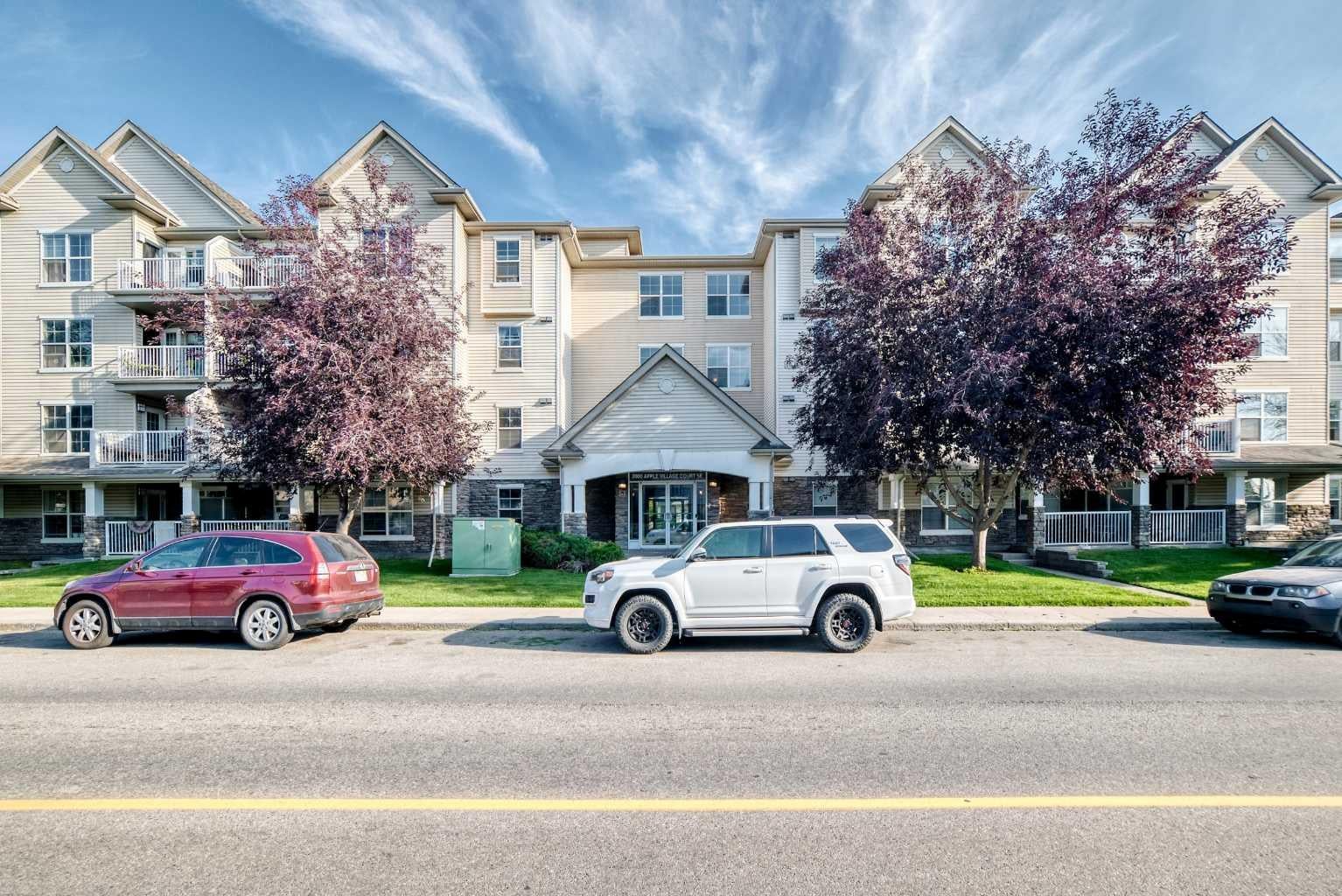 2000 Applevillage Court SE 411