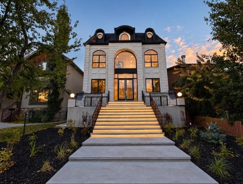 Photo of 1910 Broadview Road NW, Calgary, AB T2N 3H7 (MLS # A2347427)