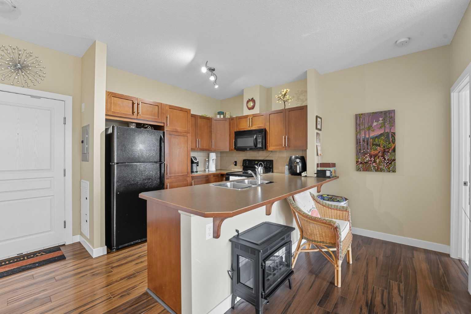48 Panatella Road NW 310