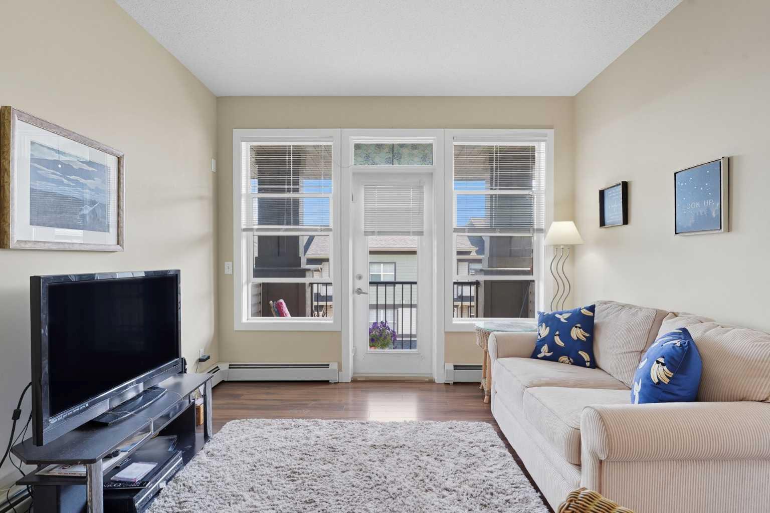 48 Panatella Road NW 310