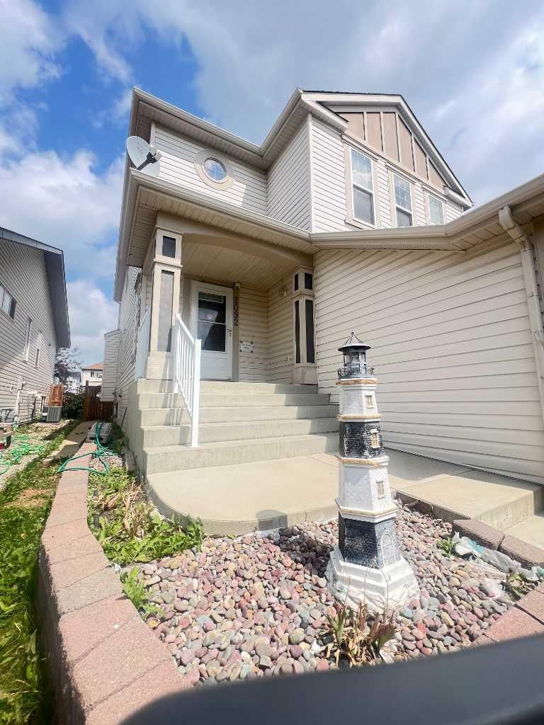 2092 Reunion Boulevard NW