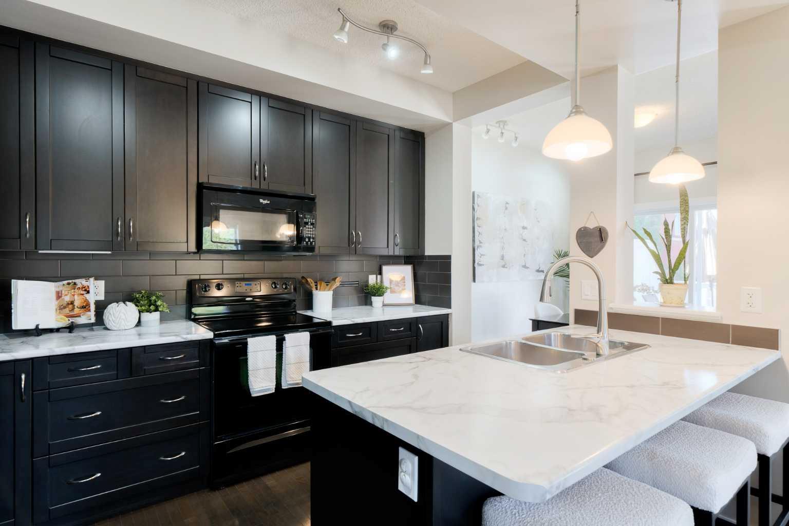 2 River Heights Crescent