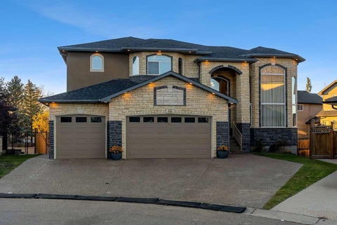 Photo of 220 East Lakeview Place, Chestermere, AB T1X 0A2 (MLS # A2353477)