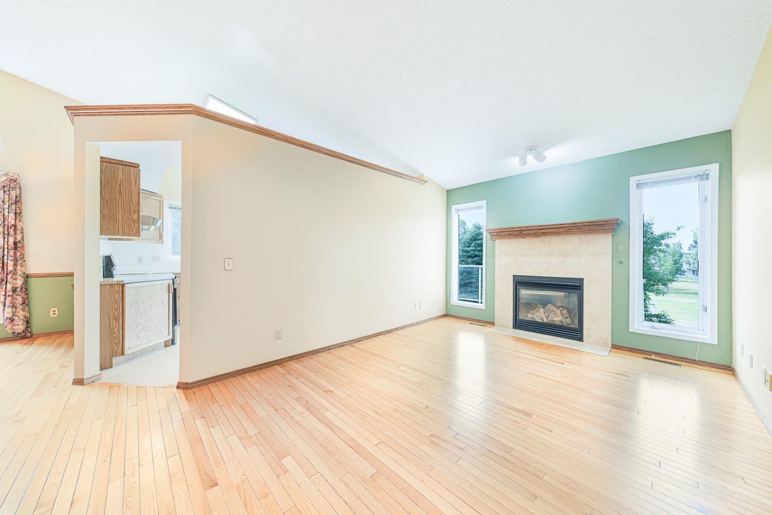 22 Douglas Woods Park SE