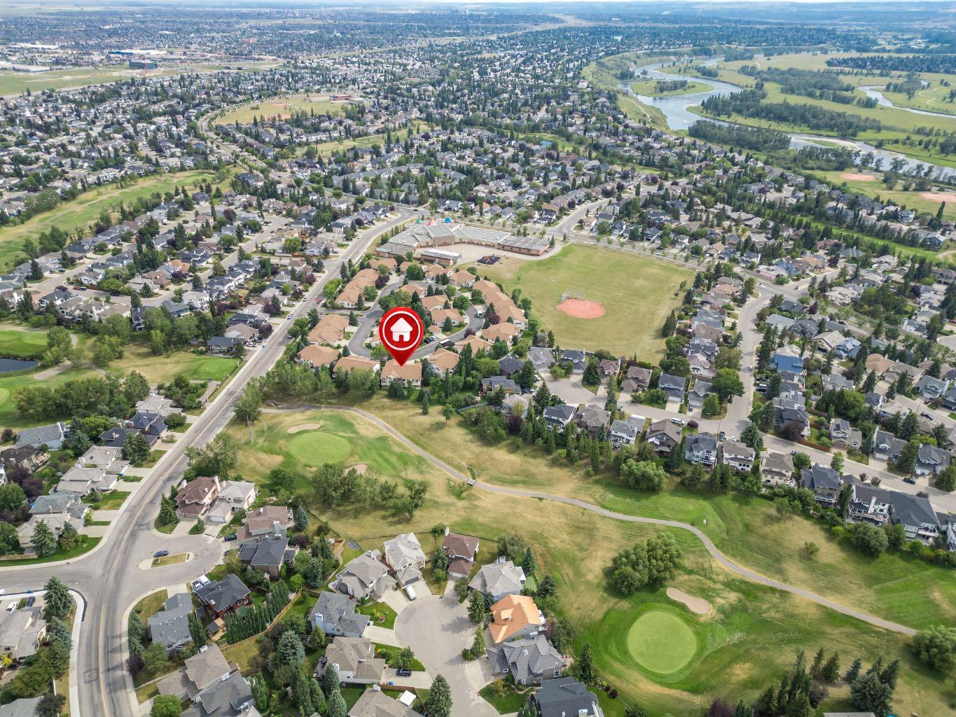 22 Douglas Woods Park SE
