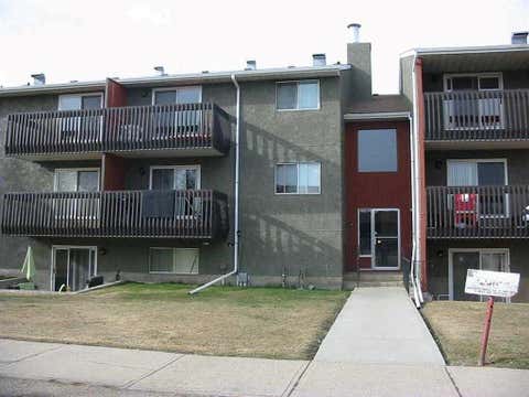 Photo of 35 Bennett Street #107, Red Deer, AB T4R 1V3 (MLS # A2338696)
