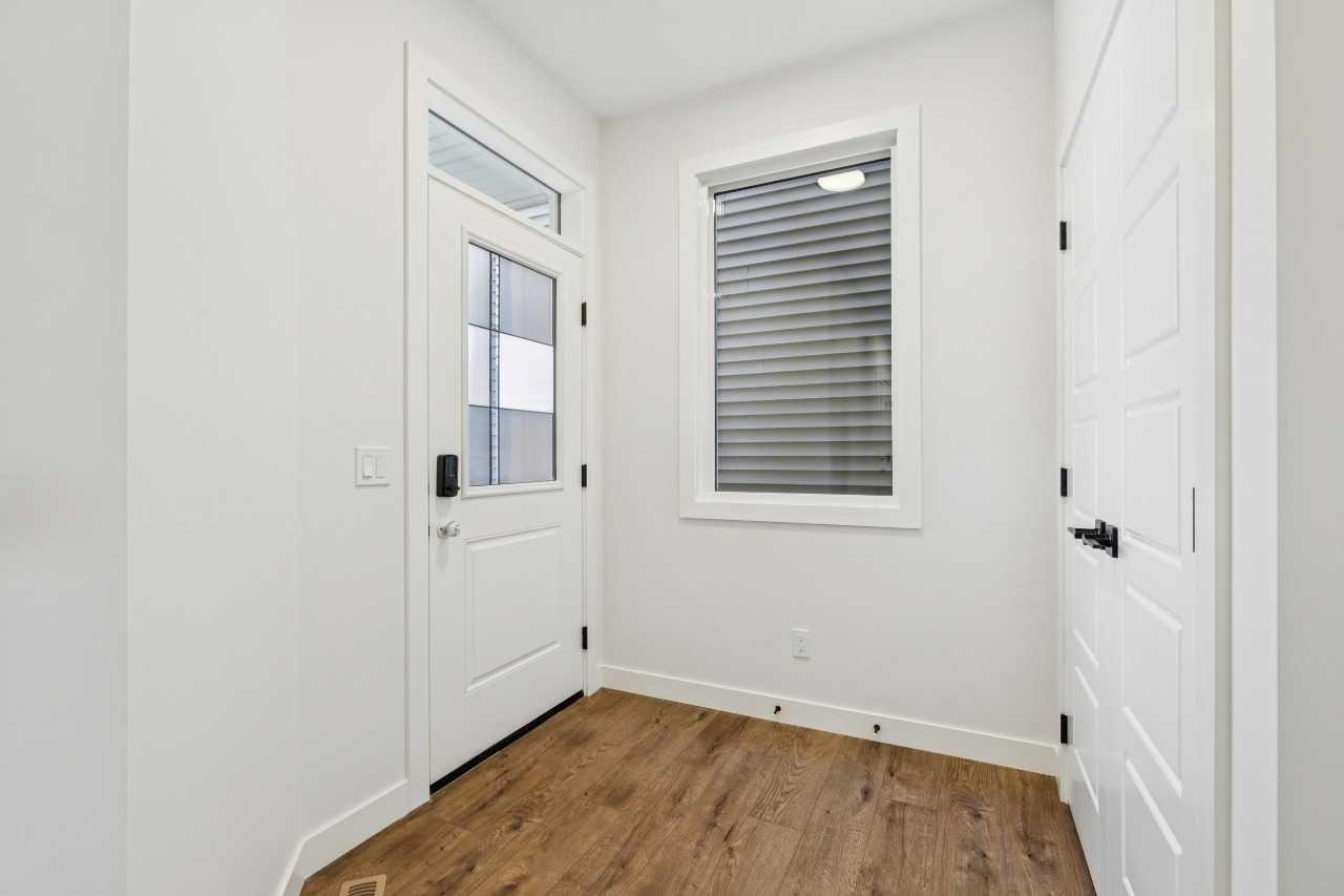 73 Sora Gate SE