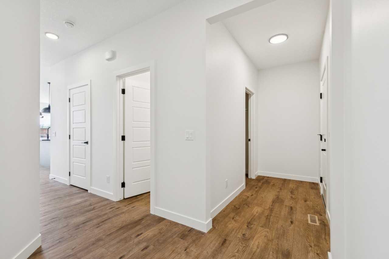 73 Sora Gate SE