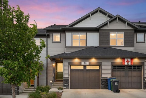 Photo of 28 Heritage Vista, Cochrane, AB T4C 2N6 (MLS # A2326868)