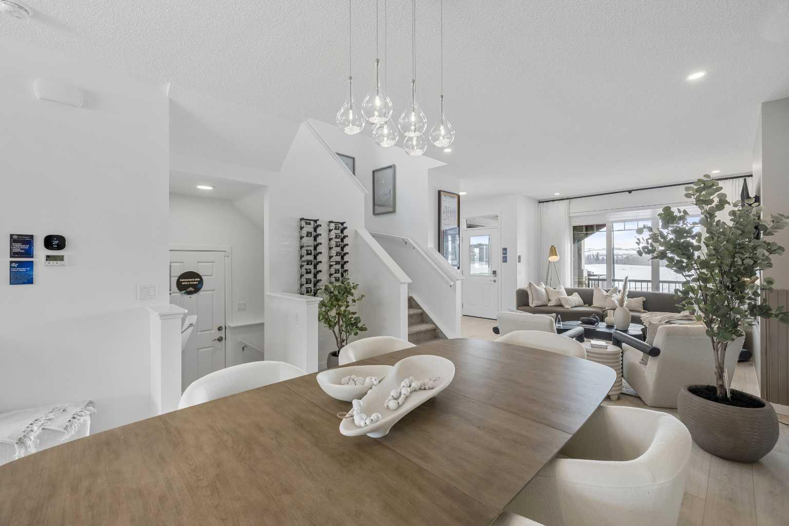 536 Legacy Circle SE