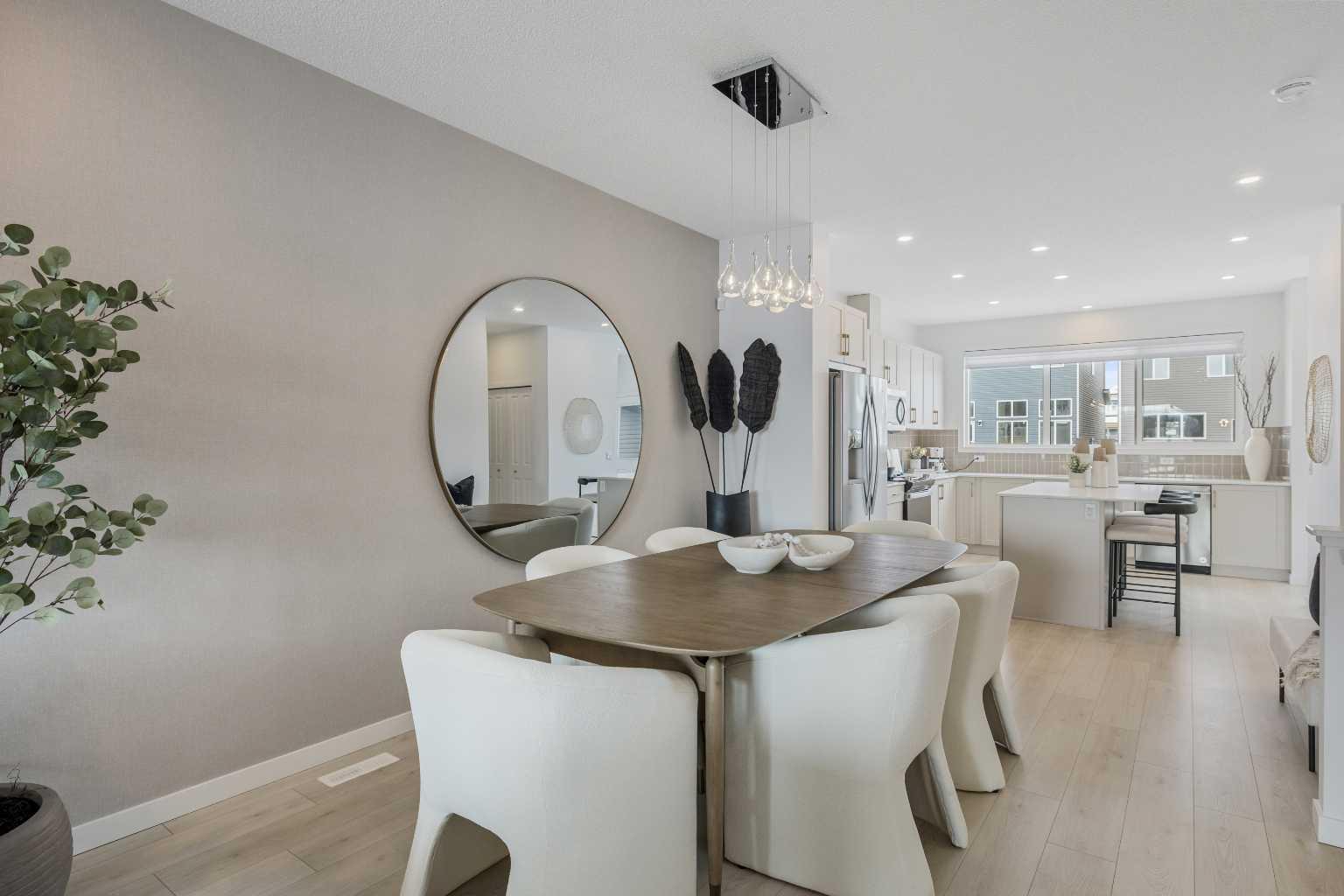 536 Legacy Circle SE