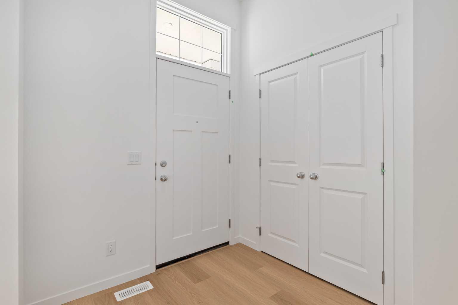 449 Hotchkiss Drive SE