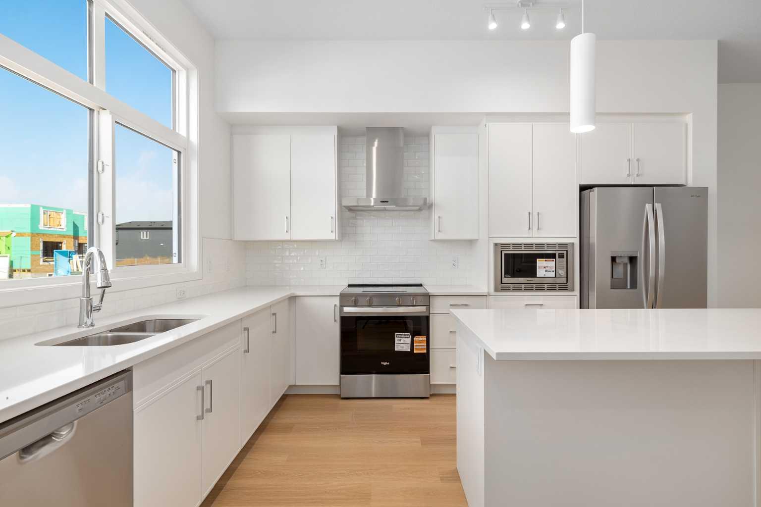 449 Hotchkiss Drive SE