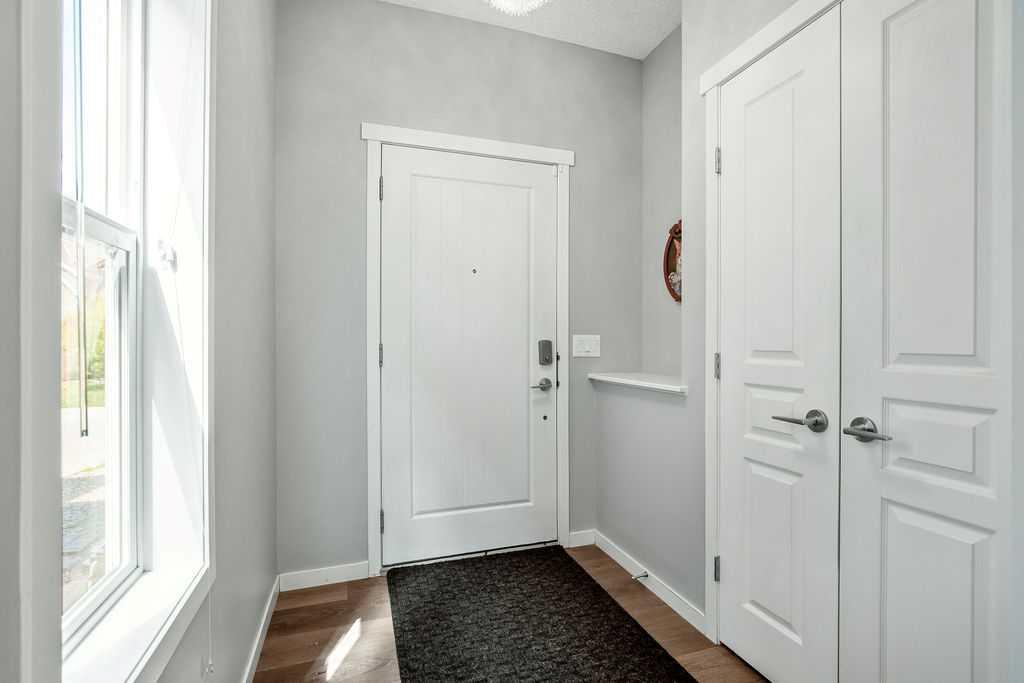 219 Mahogany Grove SE