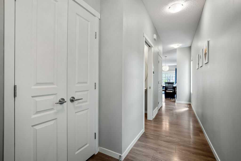 219 Mahogany Grove SE