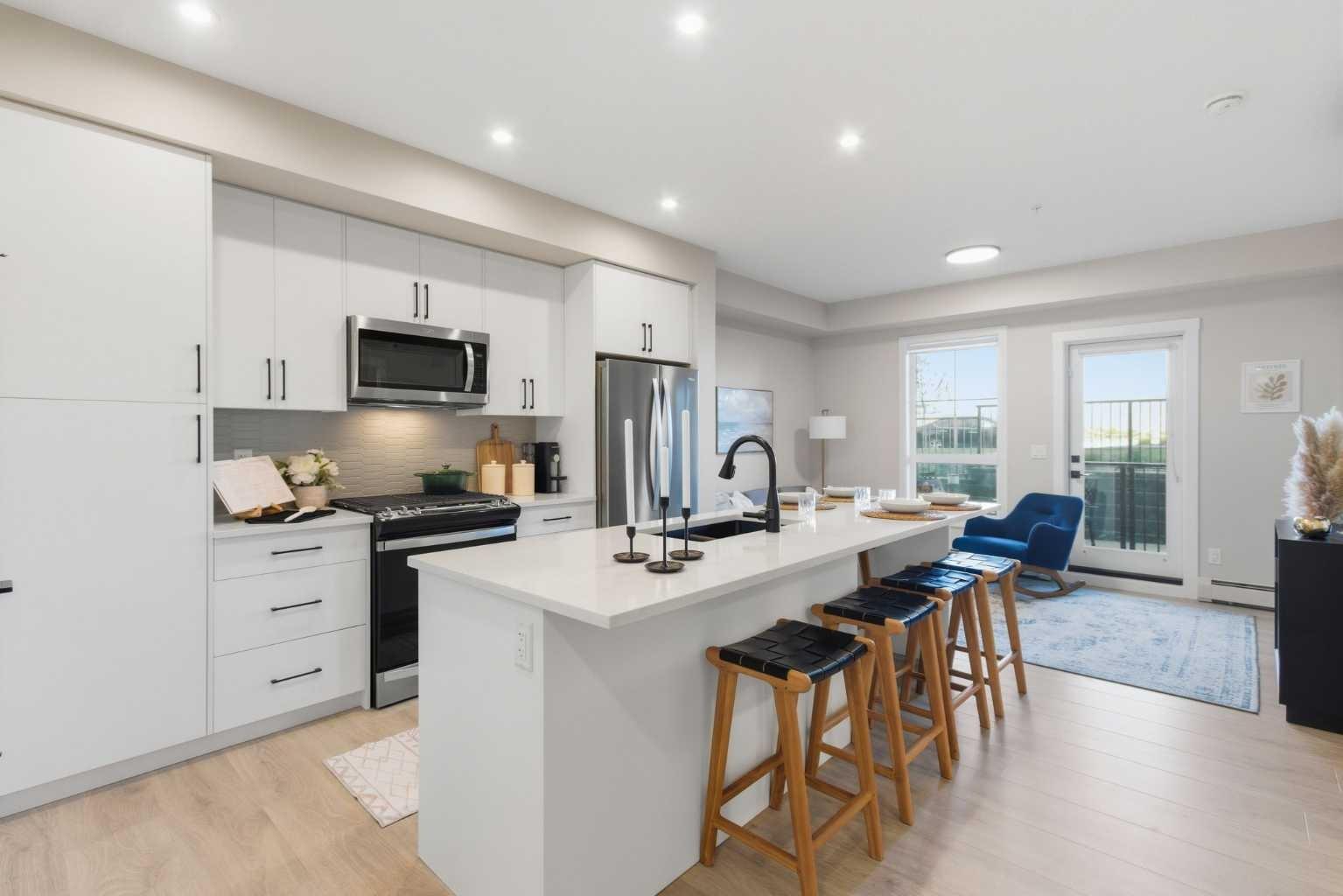 100 Banister Drive 2106