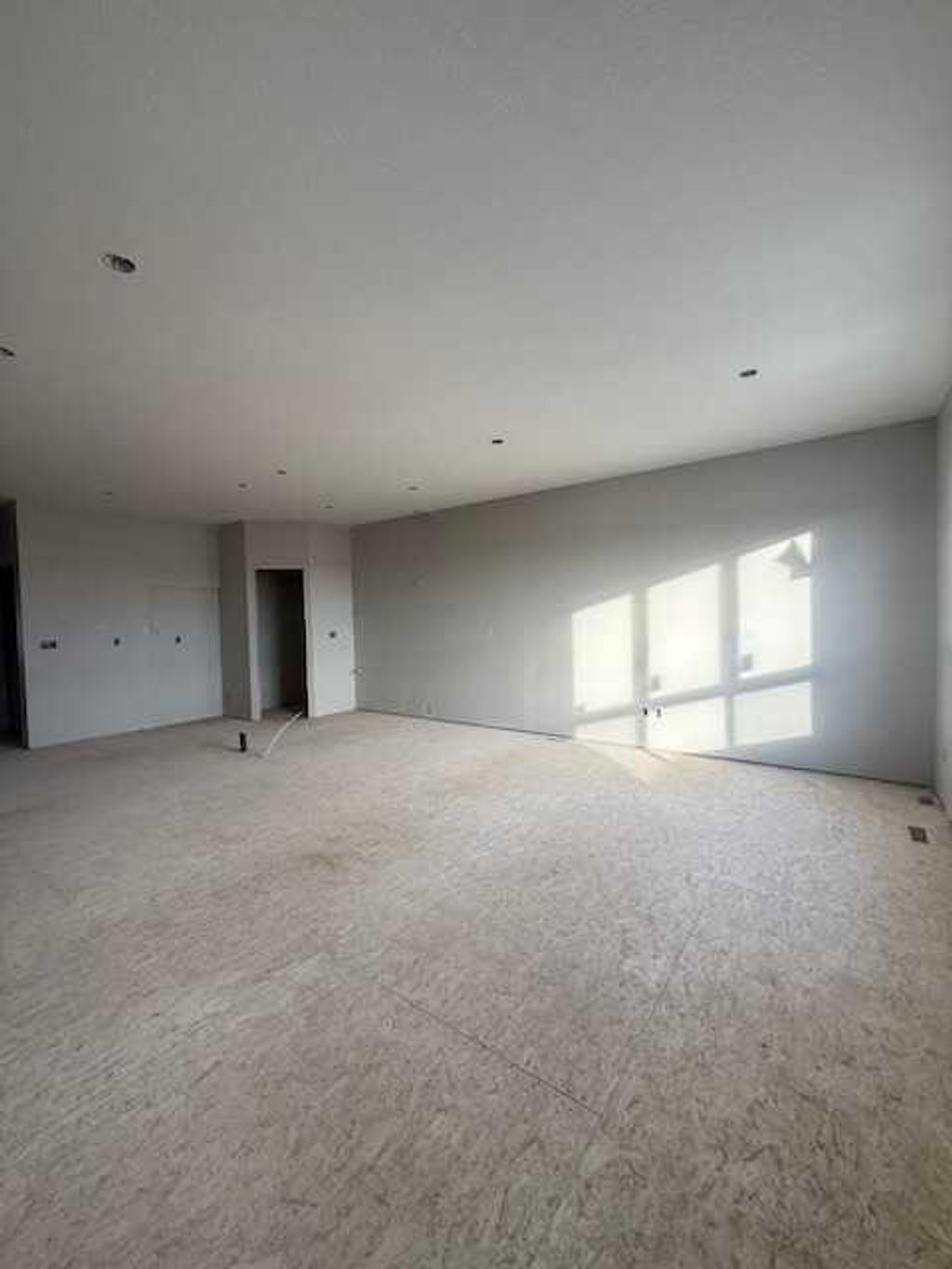 Photo of 9 Gray Close, Sylvan Lake, AB T4S 0W4 (MLS # A2310274)
