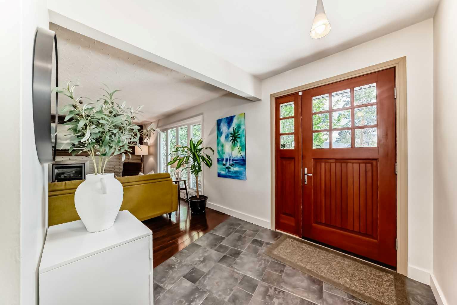43 Westview Drive SW
