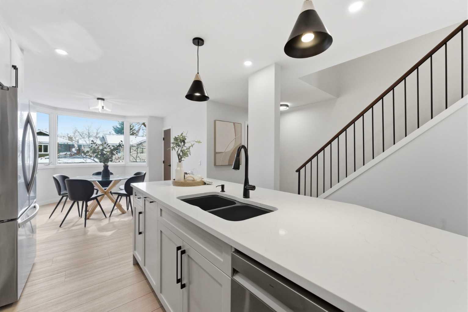 99 Midpark Gardens SE 28