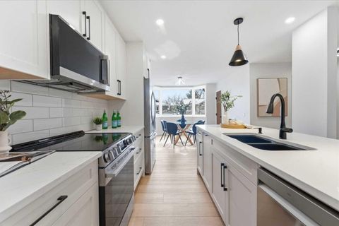 Photo of 99 Midpark Gardens SE #28, Calgary, AB T2X 1L5 (MLS # A2311194)