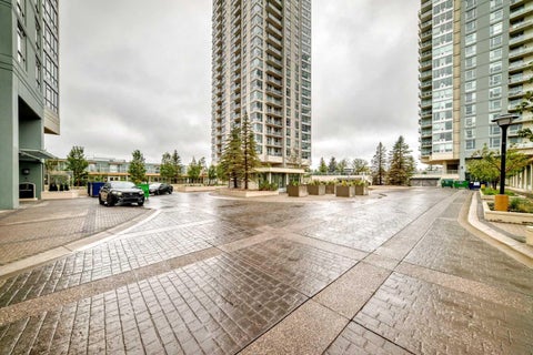 Photo of 77 Spruce Place SW #1207, Calgary, AB T3C 3X6 (MLS # A2343815)
