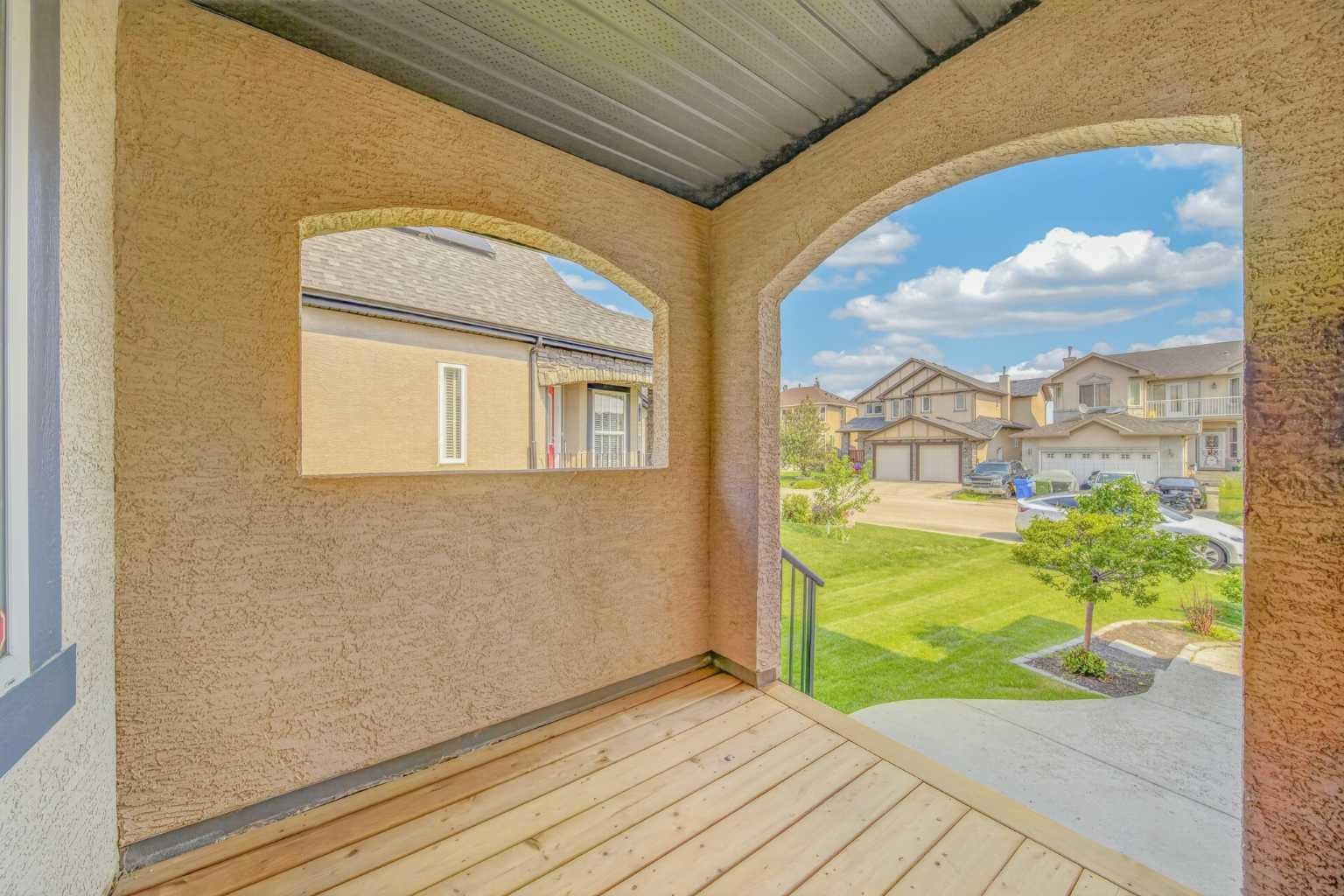 15 Sherwood Common NW
