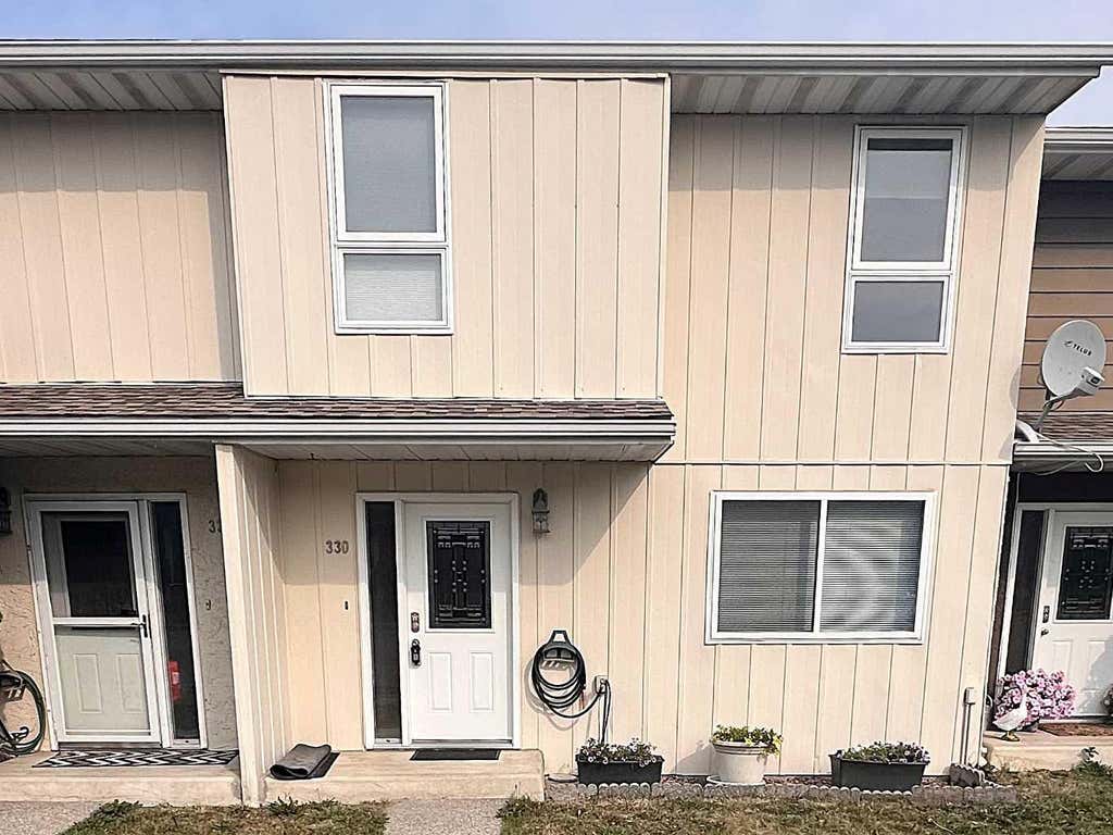 Photo of 457 Collinge Road #330, Hinton, AB T7V 1K8 (MLS # A2340381)
