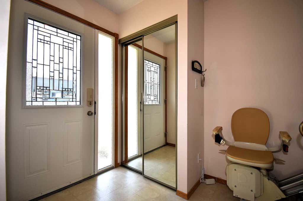 Photo of 457 Collinge Road #330, Hinton, AB T7V 1K8 (MLS # A2340381)