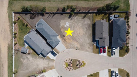 Photo of 13 Tindale Place, Red Deer, AB T4P 0T8 (MLS # A2315701)