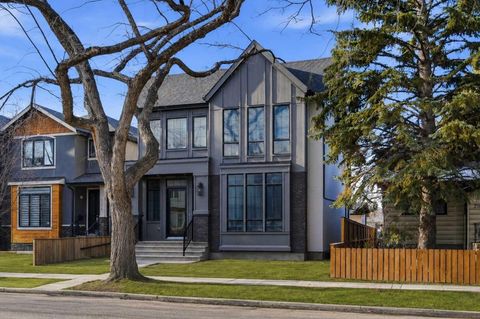 Photo of 218 19 Avenue NW, Calgary, AB T2M 0Y2 (MLS # A2306641)