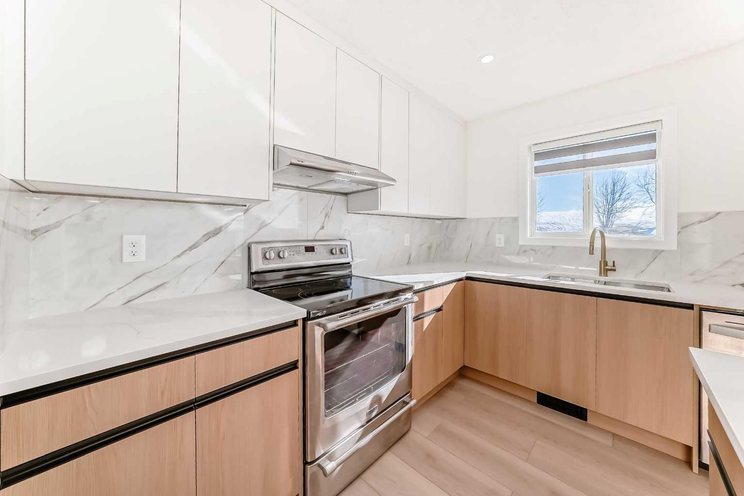 6 Arbour Stone Rise NW