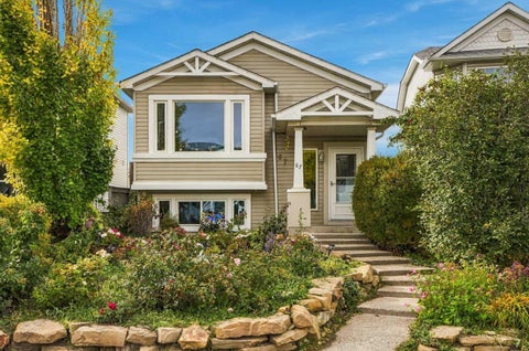 Photo of 67 Martin Crossing Close NE, Calgary, AB T3J 3S2 (MLS # A2348340)
