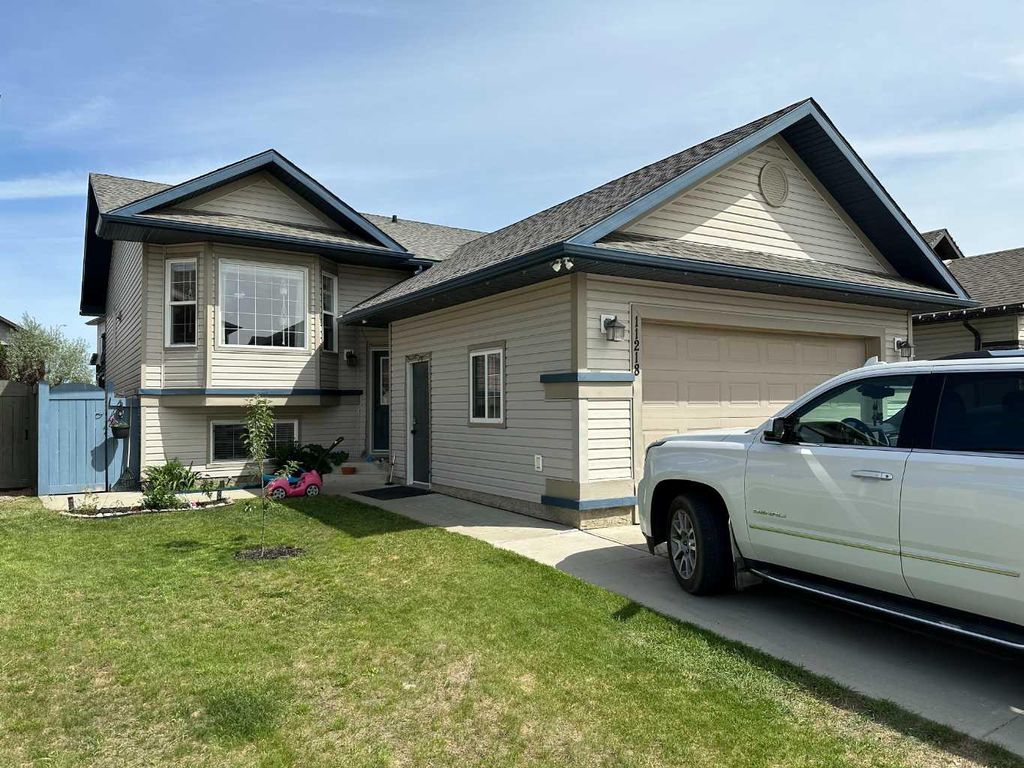 Photo of 11218 76 Avenue, Grande Prairie, AB T8W 0G4 (MLS # A2316804)