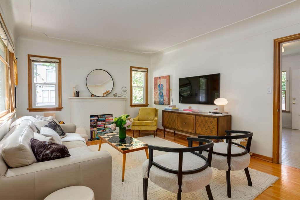 Photo of 604 10 Avenue NE, Calgary, AB T2E 0X8 (MLS # A2324248)