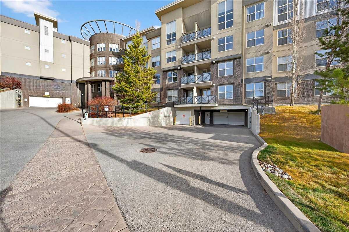 88 Arbour Lake Road NW 103