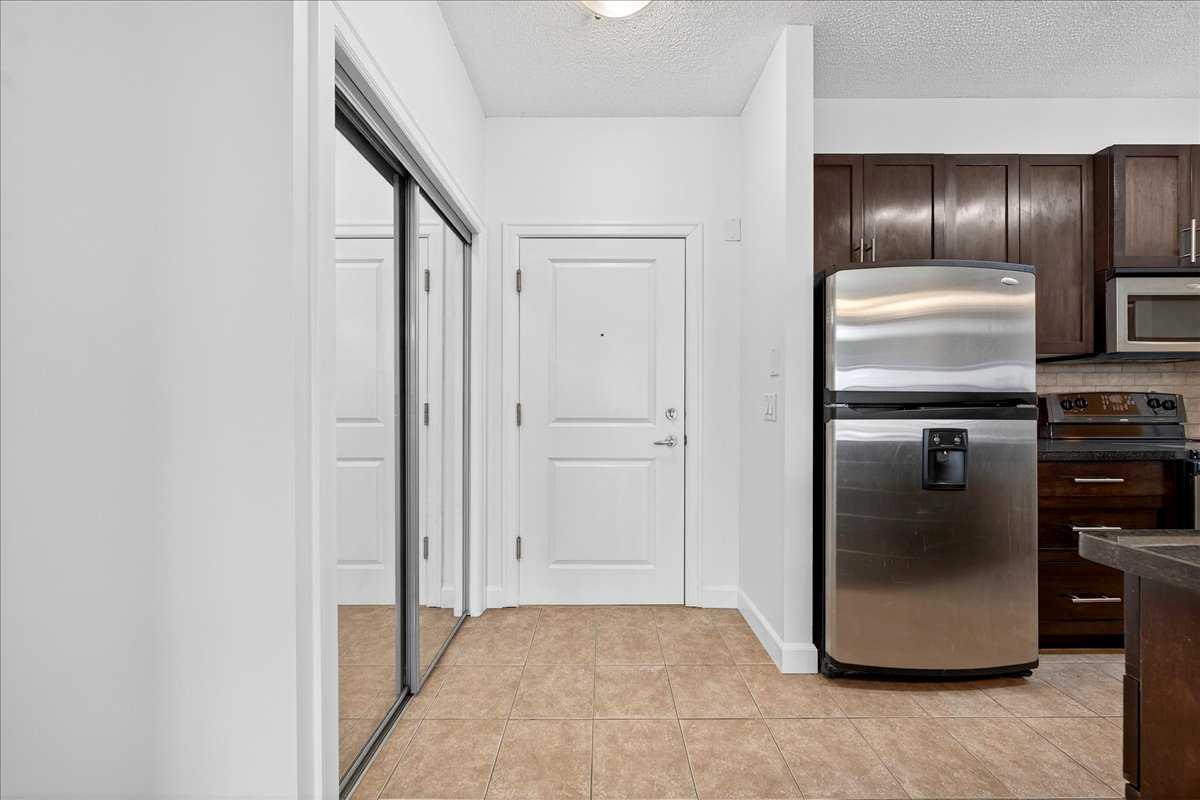 88 Arbour Lake Road NW 103