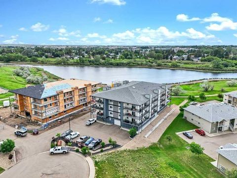 Photo of 499 Meadow Lake Court #301, Brooks, AB T1R 0Y7 (MLS # A2318933)
