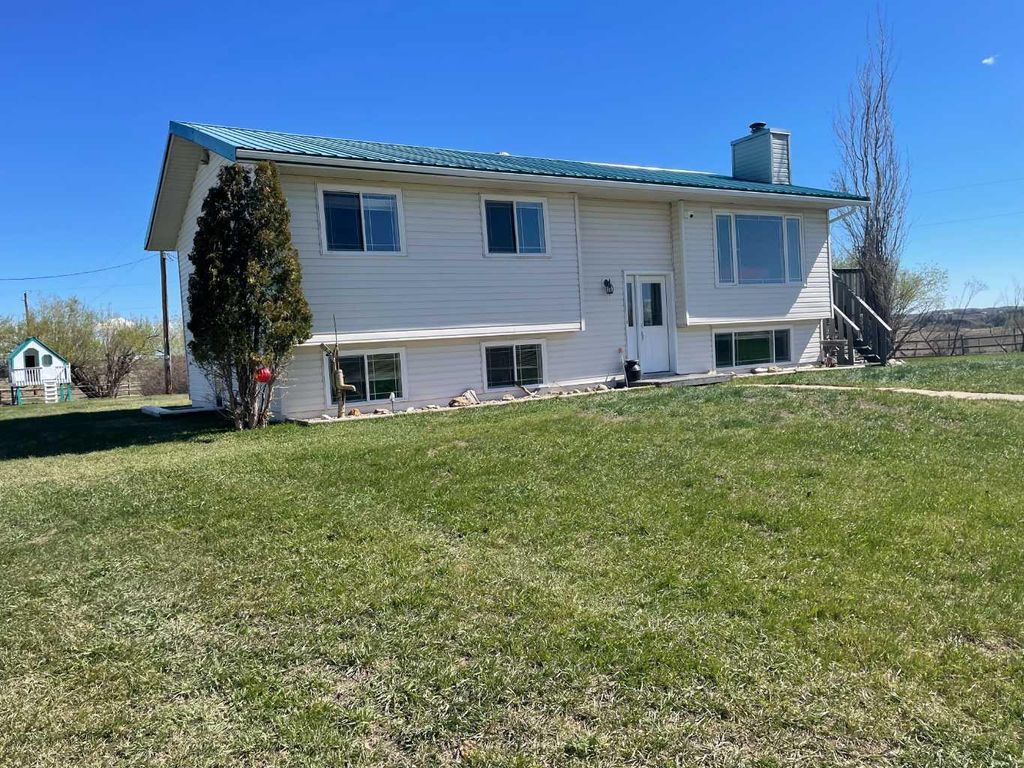 Photo of 803073 HWY 2, Rural Fairview No. 136, M.D. of, AB T0H 1L0 (MLS # A2311525)