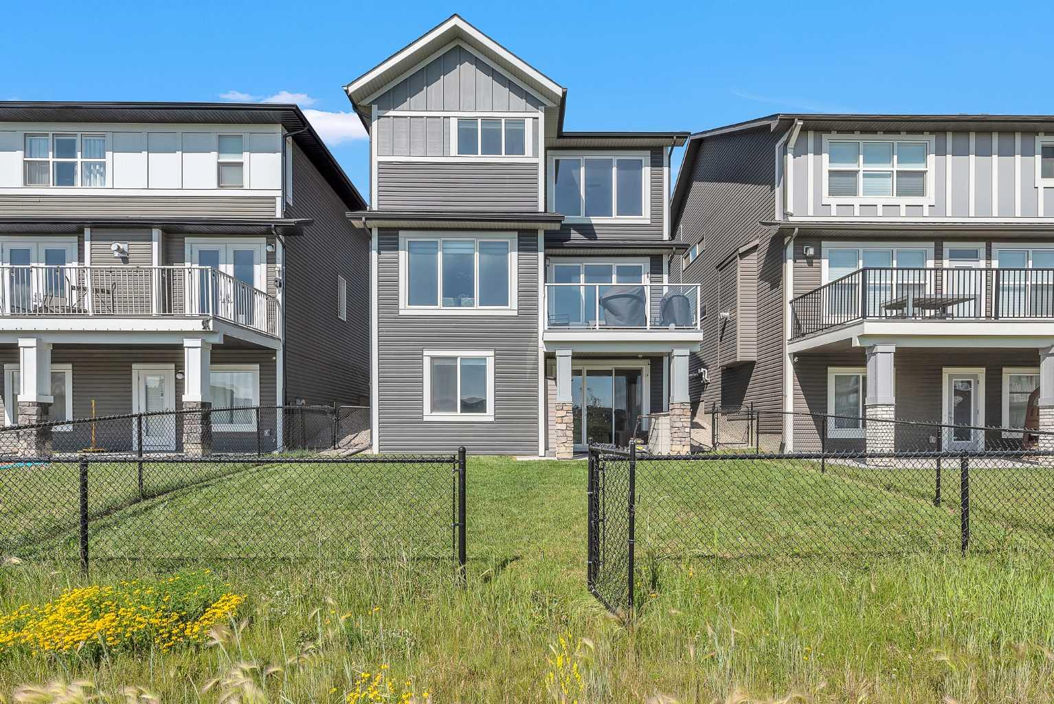 30 Carringsby Landing NW
