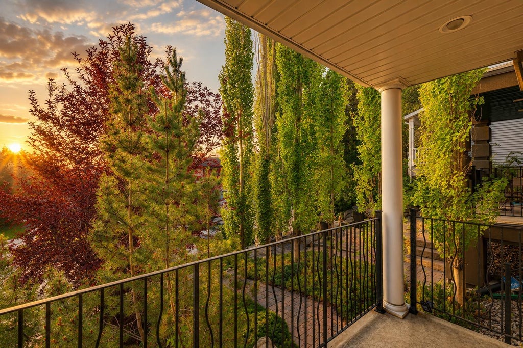 Photo of 3611 Parkhill Street SW, Calgary, AB T2T 1T7 (MLS # A2342435)