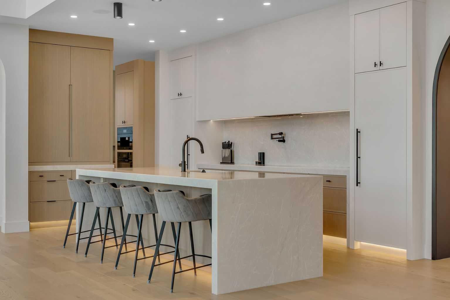 62 Marina Island SE