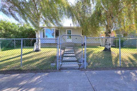Photo of 108 Pinecliff Way NE, Calgary, AB T1Y 3X3 (MLS # A2339521)