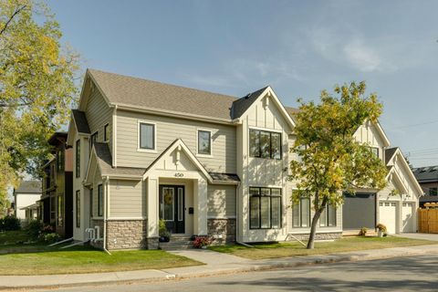 Photo of 450 25 Street NW, Calgary, AB T2N 5G3 (MLS # A2258709)