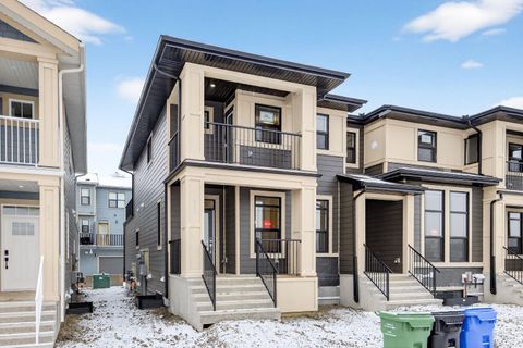 Photo of 338 Alpine Boulevard SW, Calgary, AB T2Y 0Y4 (MLS # A2300456)