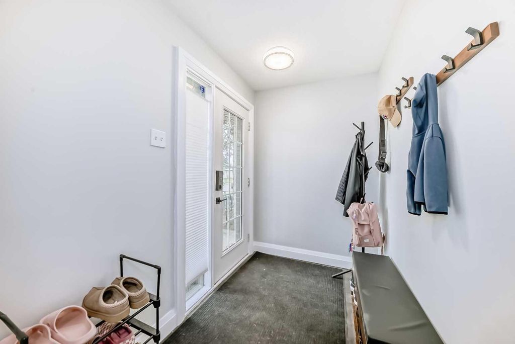 Photo of 5224 19 Avenue NW, Calgary, AB T3B 0T2 (MLS # A2308413)
