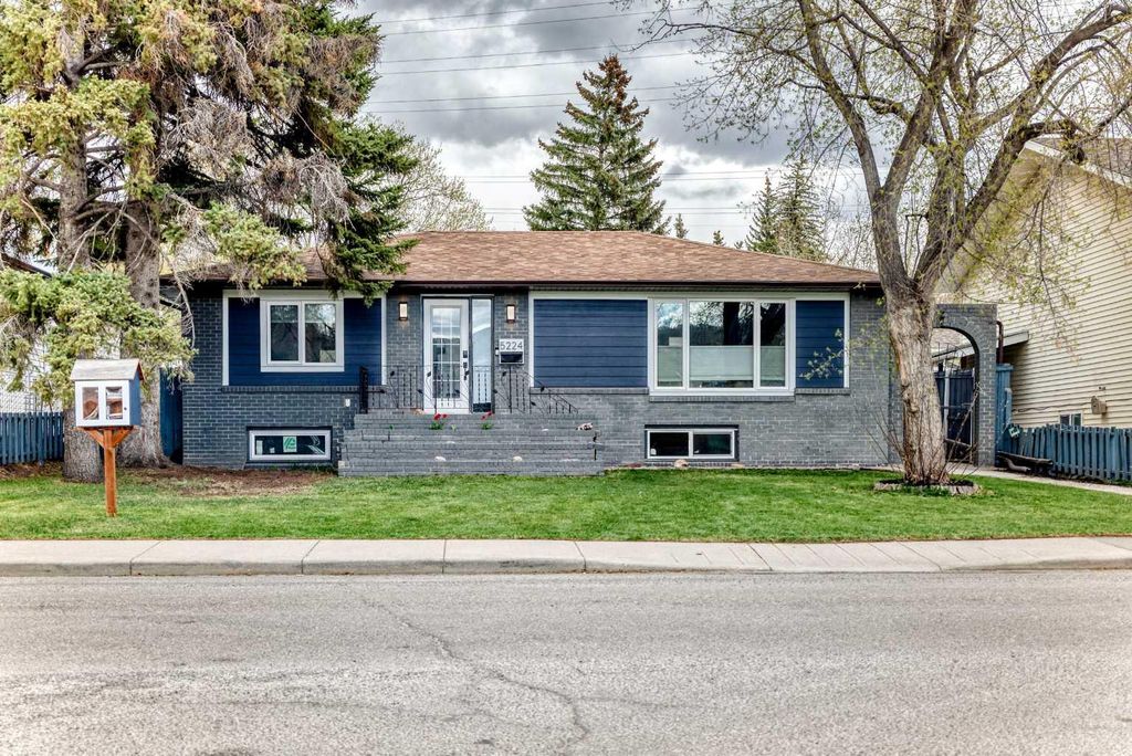 Photo of 5224 19 Avenue NW, Calgary, AB T3B 0T2 (MLS # A2308413)