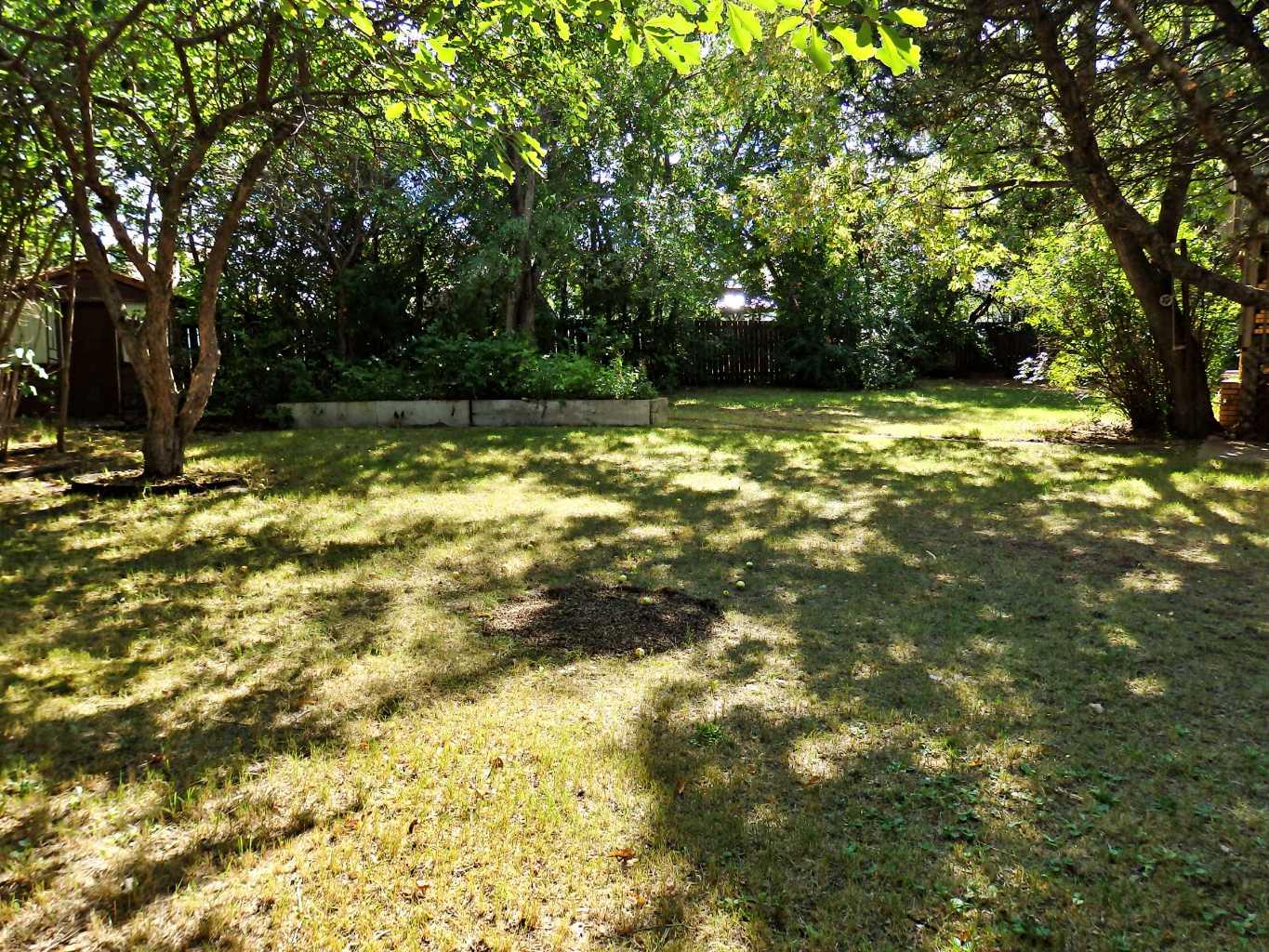 4324 Airport Crescent