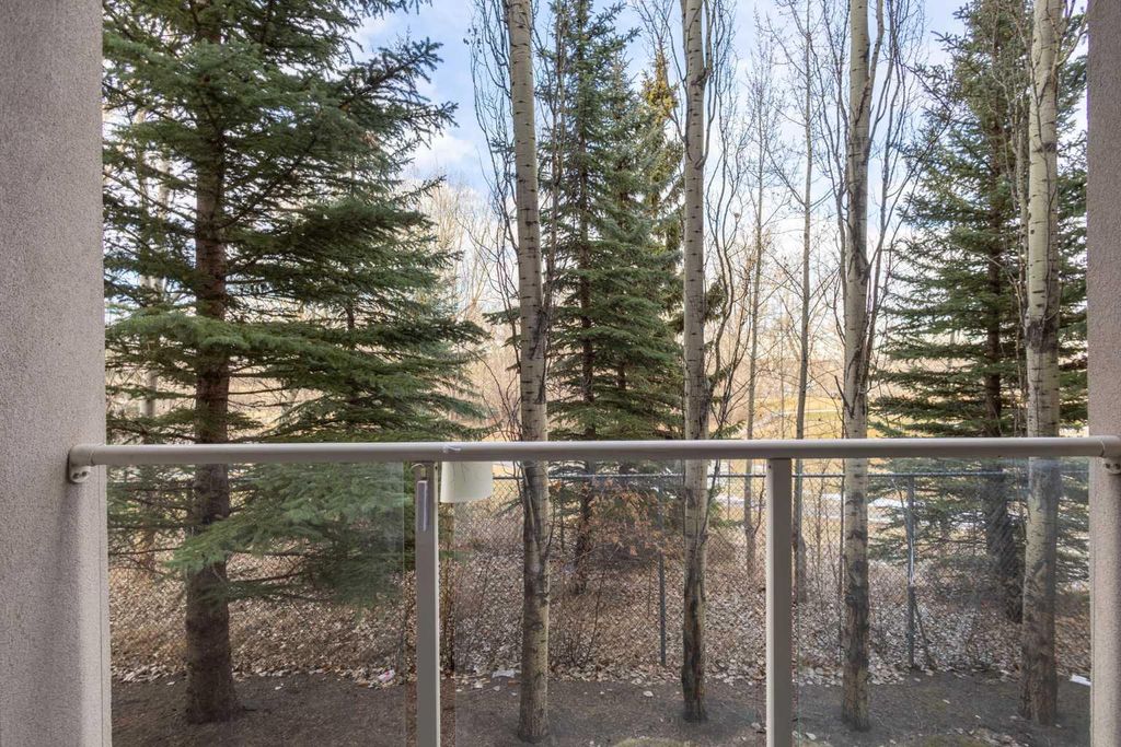 Photo of 14 Hemlock Crescent SW #8103, Calgary, AB T3C 2Z1 (MLS # A2289870)