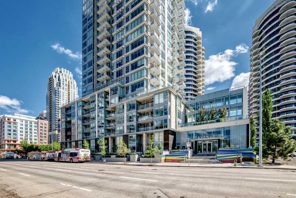 Photo of 1025 5 Avenue SW #514, Calgary, AB T2P 1N4 (MLS # A2317130)