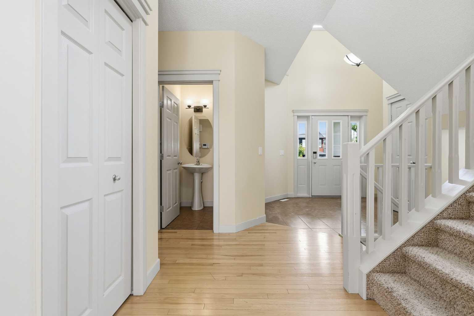 47 Evanspark Circle